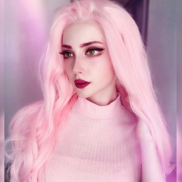 22” Pink Body wavy LaceFront Wig *NEW*